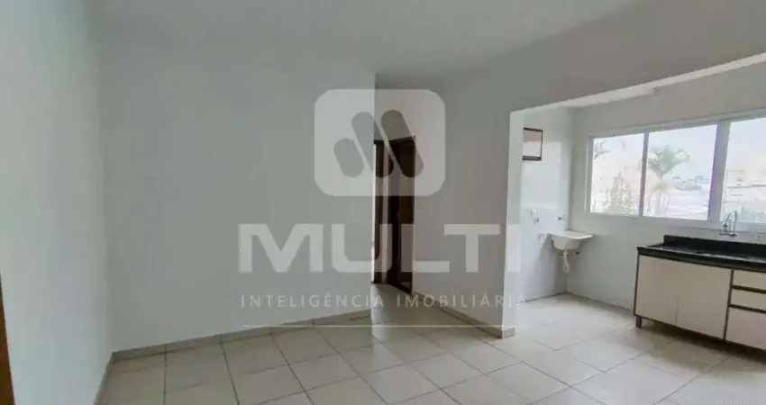 Apartamento com 2 quartos para alugar no Novo Mundo, Uberlândia 