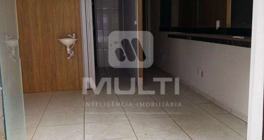 Sala comercial para alugar no Centro, Uberlândia 