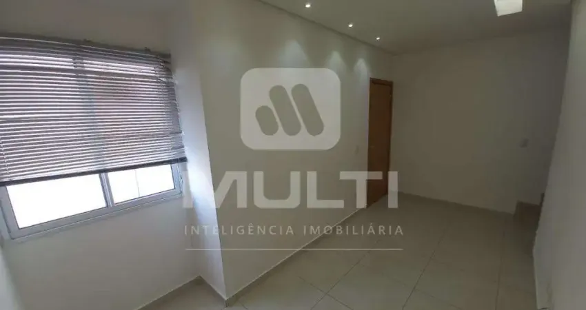 Cobertura com 3 quartos para alugar no Martins, Uberlândia 