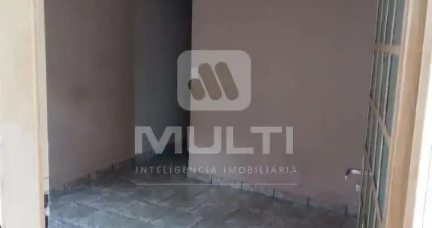 Casa com 2 quartos para alugar no Parque São Jorge I, Uberlândia 