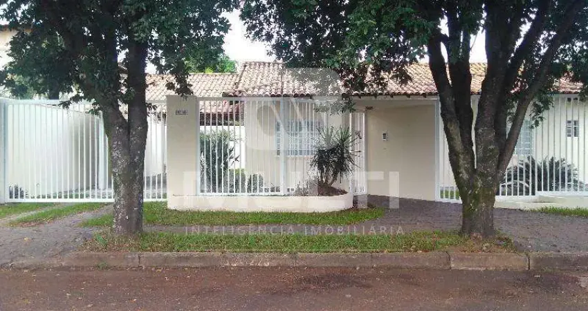 Casa com 3 quartos para alugar no Morada da Colina, Uberlândia 