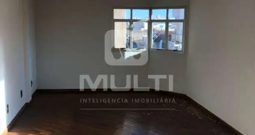 Apartamento com 3 quartos para alugar no Santa Mônica, Uberlândia 
