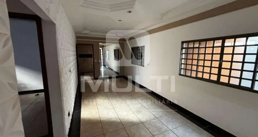 Casa com 4 quartos à venda no Planalto, Uberlândia