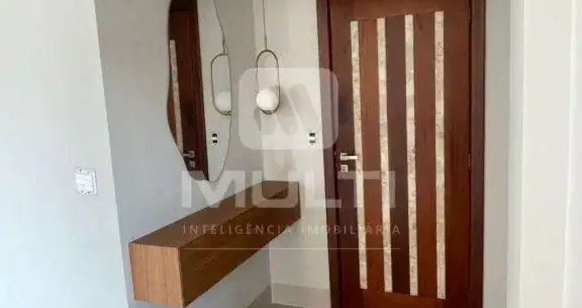 Apartamento com 4 quartos à venda no Osvaldo Rezende, Uberlândia