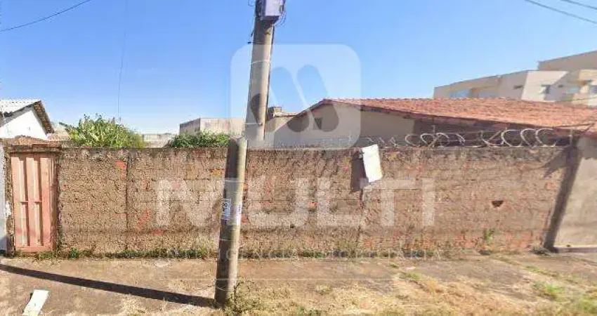 Terreno à venda no Santa Mônica, Uberlândia 