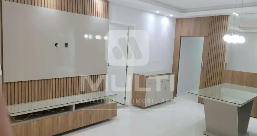 Apartamento com 4 quartos à venda no Jardim Finotti, Uberlândia