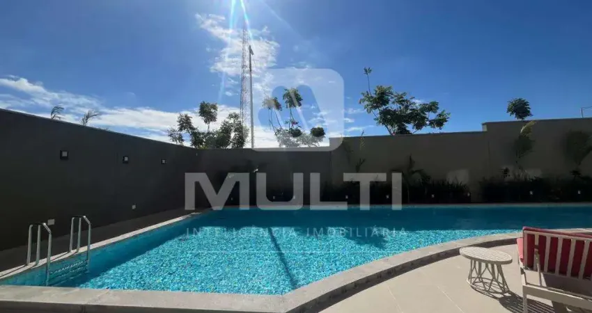 Apartamento com 2 quartos para alugar no Granja Marileusa, Uberlândia 
