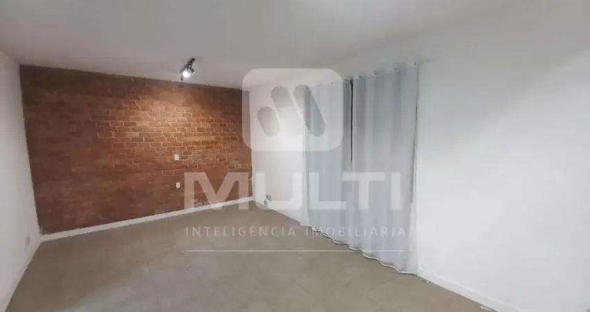 Casa com 4 quartos para alugar no Tubalina, Uberlândia 