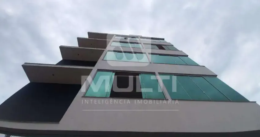 Apartamento com 3 quartos para alugar no Santa Maria, Uberlândia