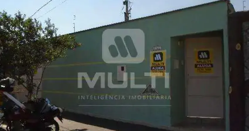 Casa com 3 quartos para alugar no Jardim Europa, Uberlândia 