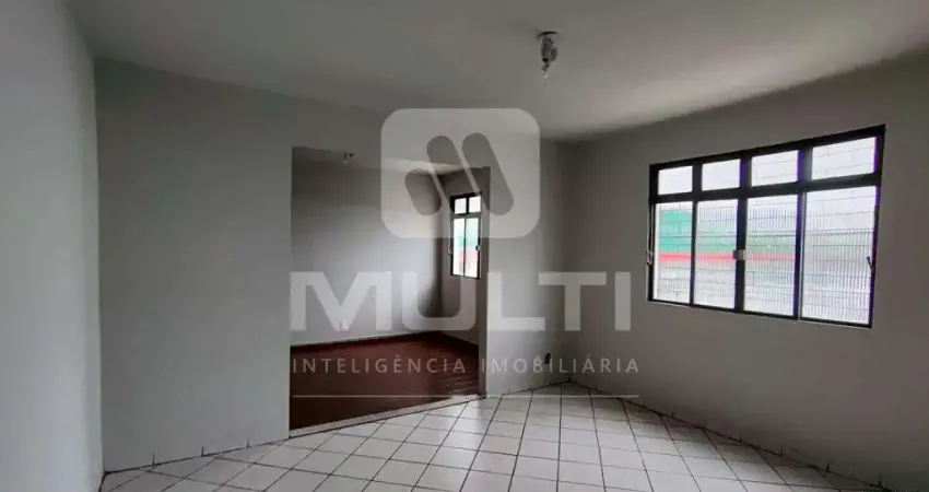Apartamento com 3 quartos para alugar no Brasil, Uberlândia