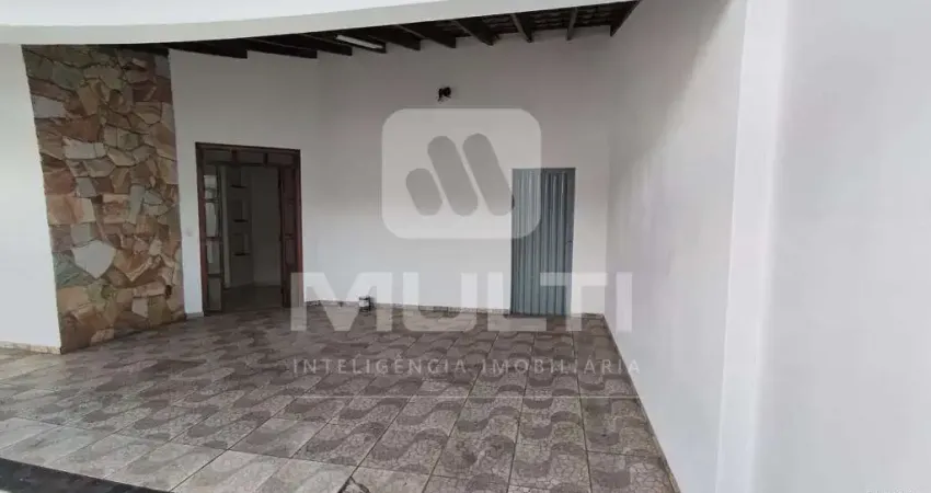 Casa com 3 quartos para alugar no Jardim Patrícia, Uberlândia
