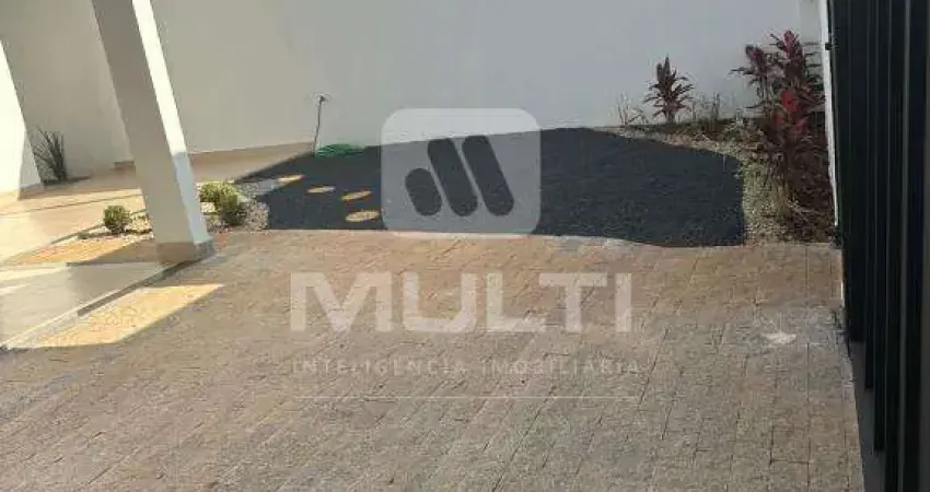 Casa com 3 quartos à venda no Alto Umuarama, Uberlândia