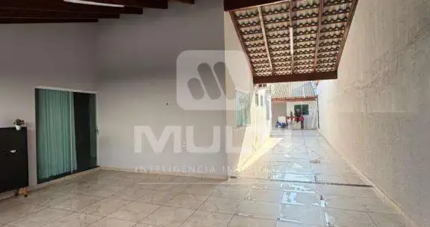 Casa com 2 quartos à venda no Residencial Gramado, Uberlândia 