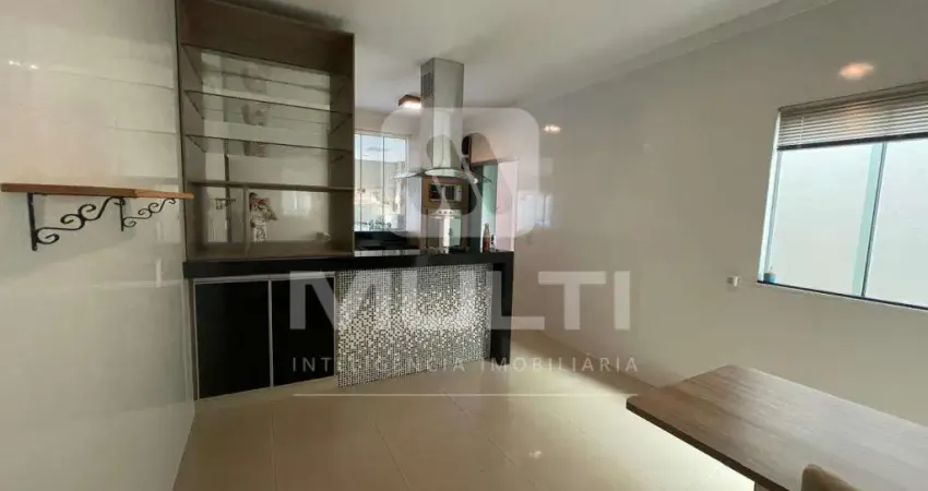 Casa com 3 quartos à venda no Alto Umuarama, Uberlândia