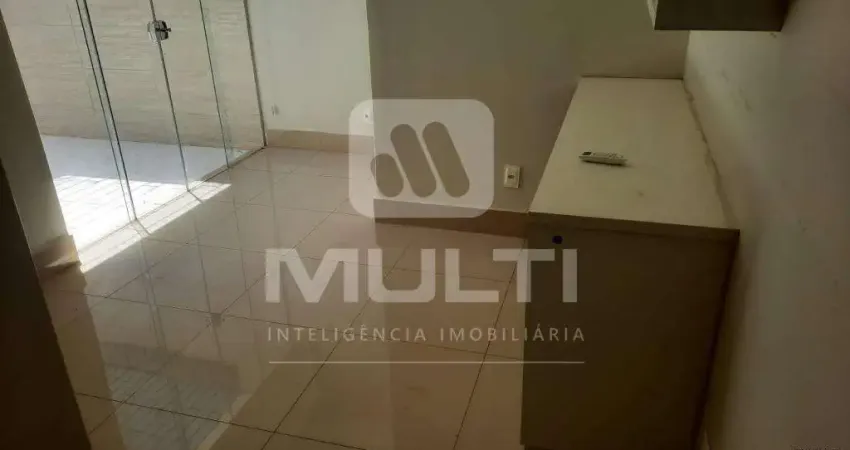 Sala comercial para alugar em Saraiva, Uberlândia 