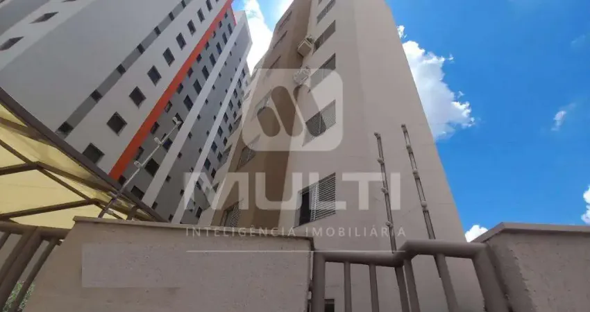 Apartamento com 3 quartos para alugar no Lidice, Uberlândia