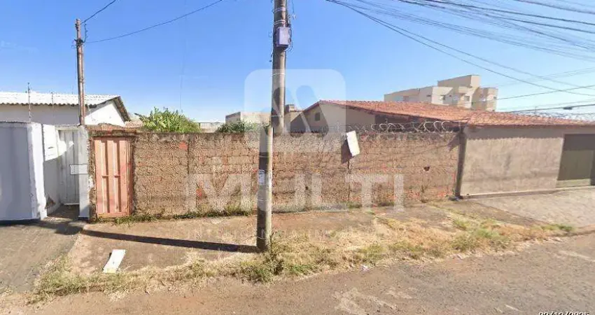 Terreno à venda no Santa Mônica, Uberlândia