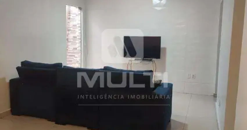 Casa em condomínio fechado com 3 quartos à venda no Terra Nova Uberlândia 3, Uberlândia