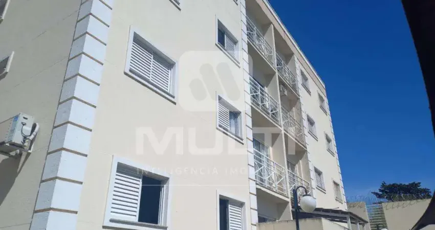 Apartamento com 3 quartos para alugar no Tubalina, Uberlândia