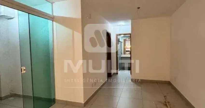 Apartamento com 2 quartos para alugar no Granja Marileusa, Uberlândia