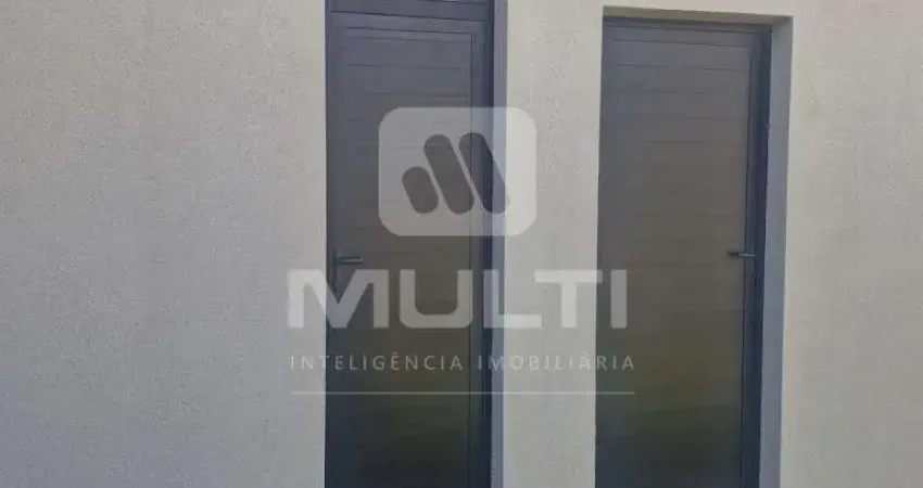 Casa com 3 quartos à venda no Loteamento Portal do Vale II, Uberlândia