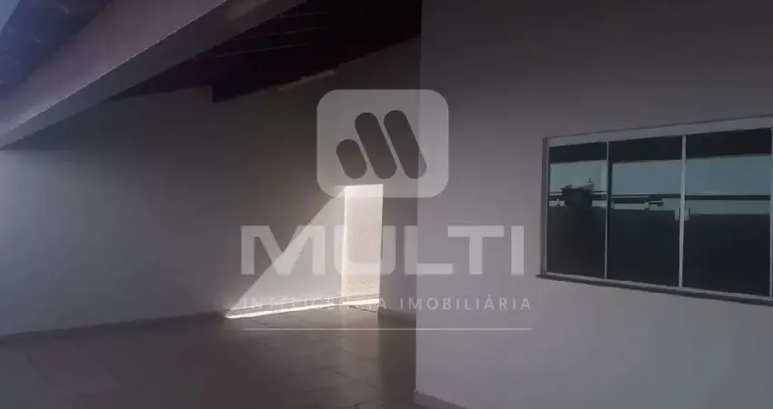 Casa com 3 quartos para alugar no Jardim Botânico, Uberlândia
