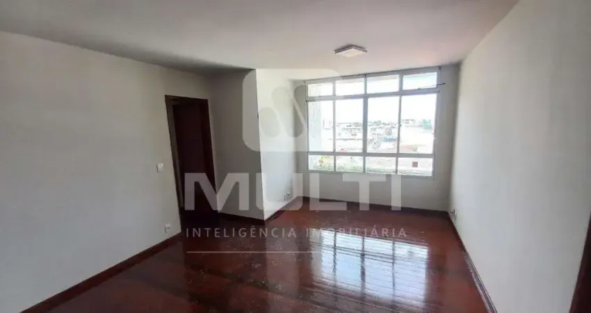 Apartamento com 3 quartos para alugar no Brasil, Uberlândia