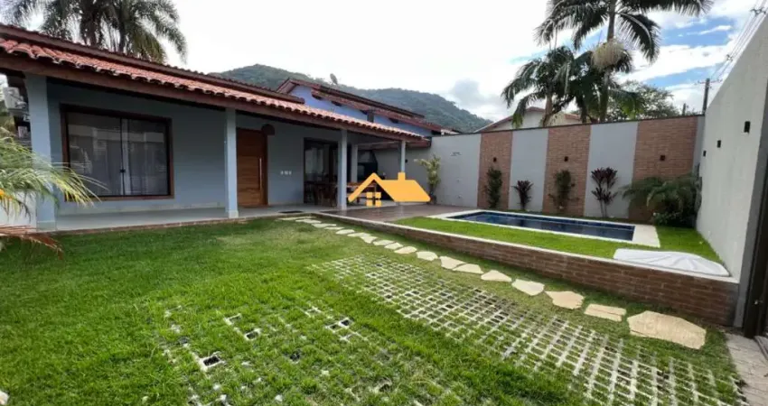 Espetacular Casa Térrea à Venda em Juquehy, São Sebastião-SP  3 Quartos, 3 Suítes, 2 Salas, 4 Banheiros, 3 Vagas, 150m².