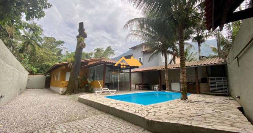 Imperdível Casa terrea à Venda em Maresias, São Sebastião-SP: 4 Quartos, 2 Suítes, 3 Salas, 3 Banheiros, 3 Vagas e 148m²!