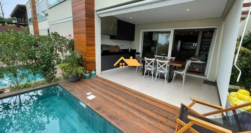 CASA FRENTE AO MAR NA PRAIA DE JUQUEHY- SAO SEBASTIAO, SP.