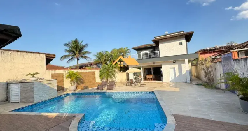 Imperdível Casa em Condomínio em Bertioga-SP na Morada da Praia: 5 quartos, 3 suítes, 2 salas, 4 banheiros, 2 vagas, 220m².