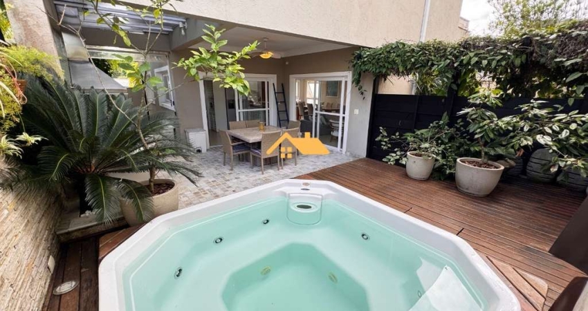 Casa de luxo em condomínio Juquehy: 4 quartos, 4 suítes, 3 salas, 4 banheiros, 2 vagas - São Sebastião-SP!