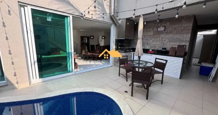Casa  em Condomínio: 4 Quartos, 4 Suítes, 2 Salas, 4 Banheiros, 4 Vagas - Juquehy, São Sebastião-SP (180m²)