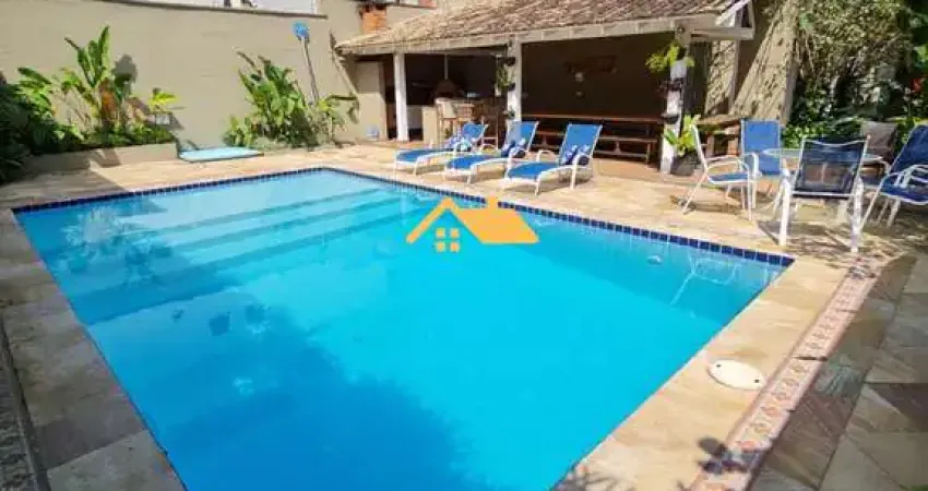 Imponente residência de luxo em Juquehy, São Sebastião-SP: 6 quartos, 6 suítes, 3 salas, 7 banheiros, 4 vagas, 380m². Venha conhecer!