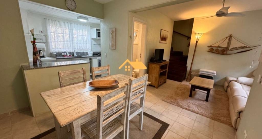 Casa em Condomínio na Barra do Una - São Sebastião-SP: 2 Quartos, 1 Suíte, 2 Salas, 2 Banheiros, 1 Vaga - 72m².