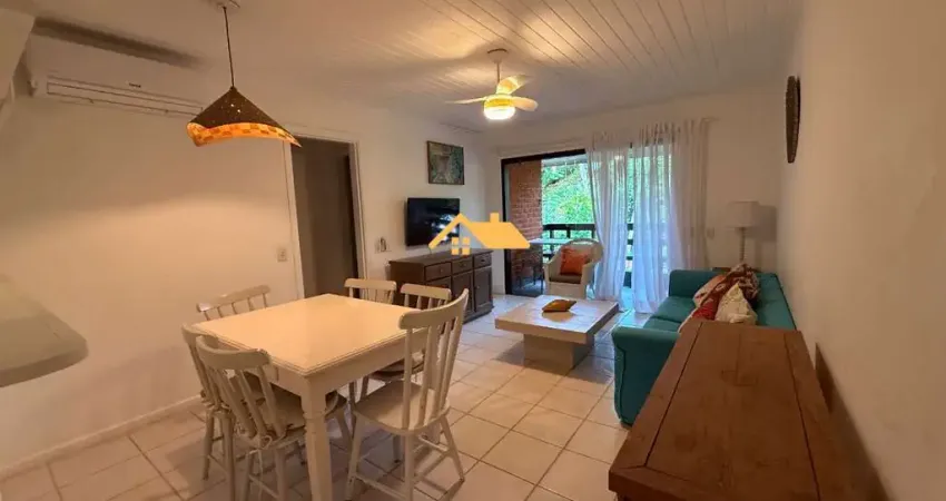 Flat em condomínio para locação em Juquehy, São Sebastião-SP: 3 quartos, 3 suítes, 1 sala, 3 banheiros, 2 vagas.