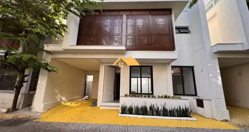Casa de luxo em condomínio no Camburi, São Sebastião-SP: 5 quartos, 3 suítes, 3 salas, 4 banheiros, 2 vagas, 178m². Venha conferir!