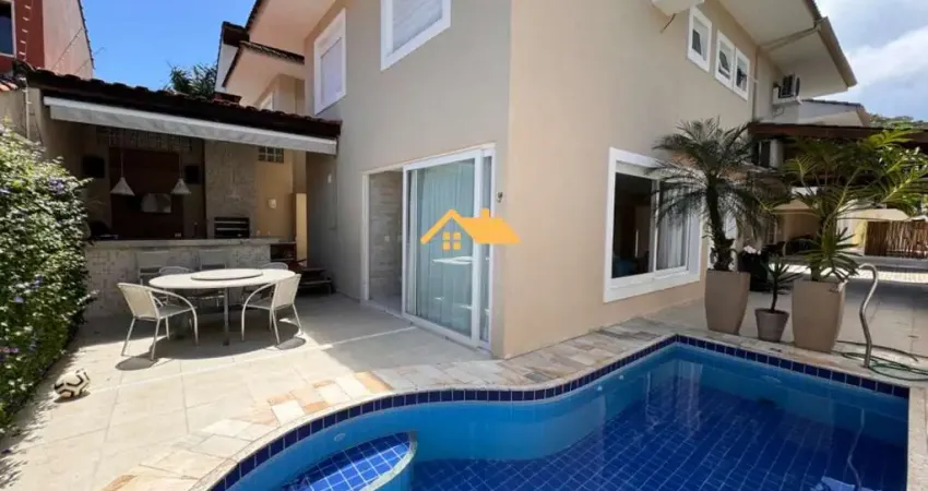 Casa de Luxo em Condomínio: 5 Quartos, 5 Suítes, 2 Salas, 5 Banheiros, 3 Vagas de Garagem - Juquehy, São Sebastião-SP