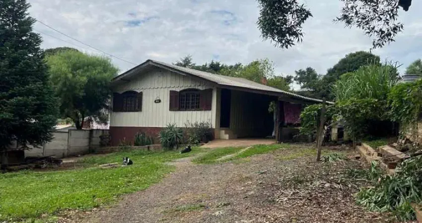 Casa para Venda em Guarapuava, Morro Alto, 3 dormitórios, 1 banheiro, 1 vaga