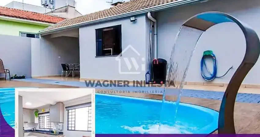 Ampla e linda casa de 140m² + 18m² de piscina com cascata, área gourmet com churrasqueira, coz. com