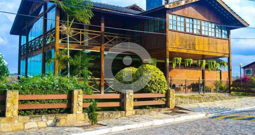 Casa de Condomínio com 5 dorms, Alpes Suiços, Gravatá - R$ 1.8 mi, Cod: 46