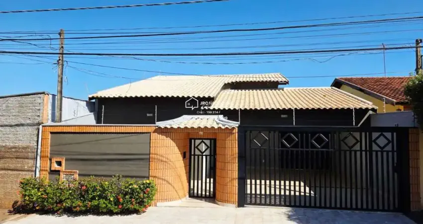 Casa para Venda em São José do Rio Preto, Jd. Caparroz, 4 dormitórios, 2 suítes, 4 banheiros, 6 vagas