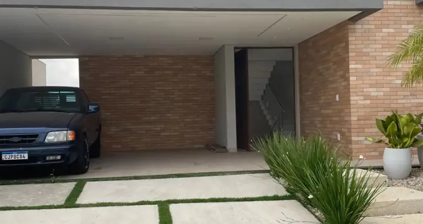 ÓTIMO Sobrado no Condomínio Bella Cittá Fazenda Rodeio para venda com 344 m² com 3 suítes PISCINA