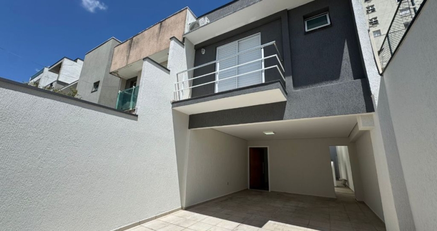 ÓTIMO sobrado para venda possui 150 m² com 3 quartos 1 suíte GOURMRT próximo ao ALABARCE Vl Oliveira