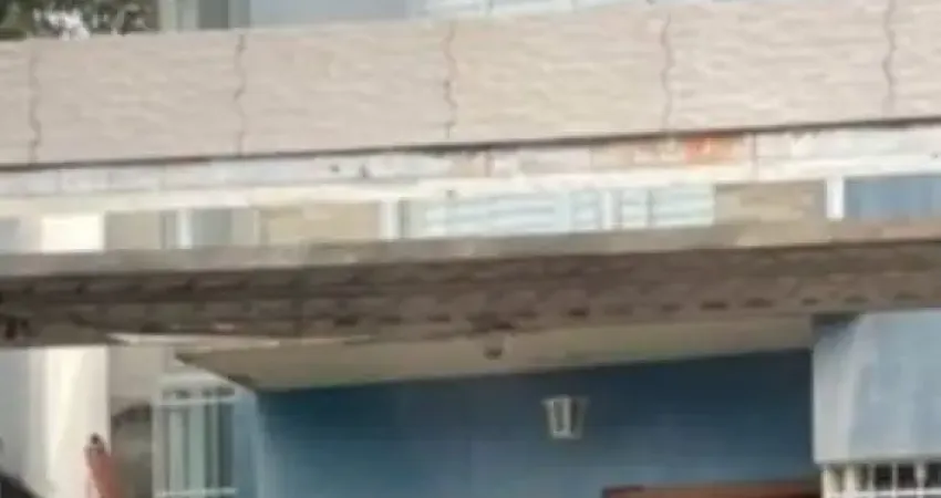 ÓTIMO sobrado para venda no PARQUE OLÍMPICO tem 120 m² com 3 suítes PISCINA e ESPAÇO GOURMET