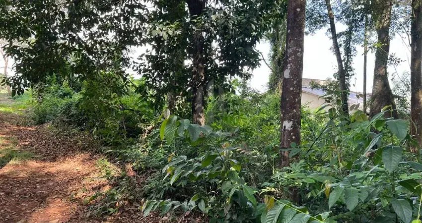 Venda de lote no Condomínio Gran Royalle em Casa Branca.