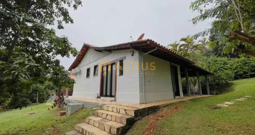 Casa com terreno 2.000m² no Aldeia da Cachoeira das Pedras