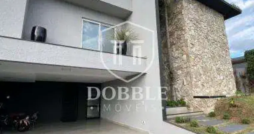 Sobrado em condominio fechado, aceita permuta por imovel de menor valor