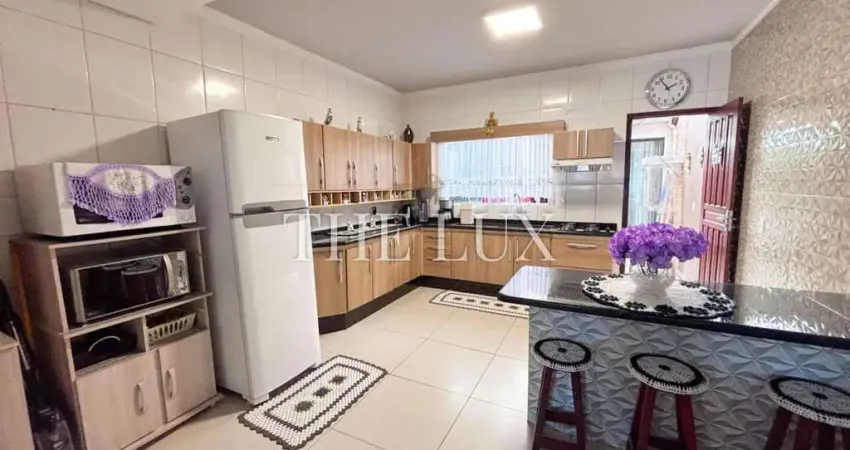 Sobrado geminado para venda em joinville, jardim iririú, 3 dormitórios, 2 banheiros, 2 vagas